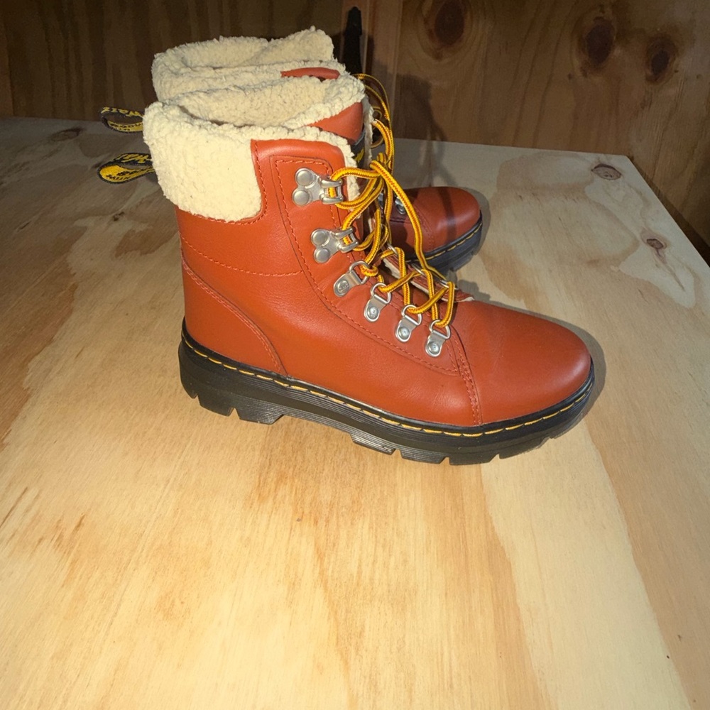 Dr. Martens Brown boots - Picture 9 of 10